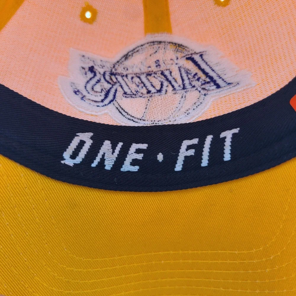 Top of the World Los Angeles Lakers NBA Baseball Cap Mens One Size Yellow Hat